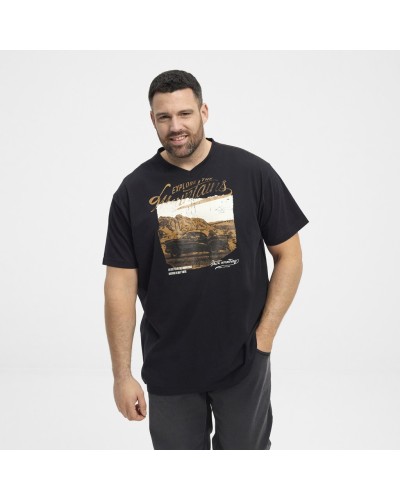 T-shirt nera oversize