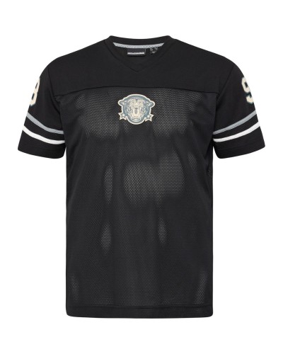 Mesh T-shirt with a sporty look and bold print details. V-neck and classic varsity elements. • Breathable mesh material in 100%